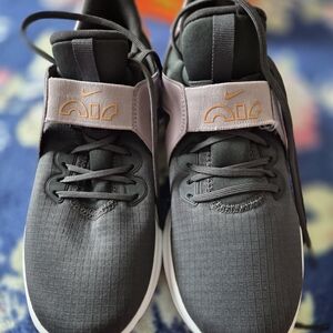 Nike Air Men's Black Sneakers